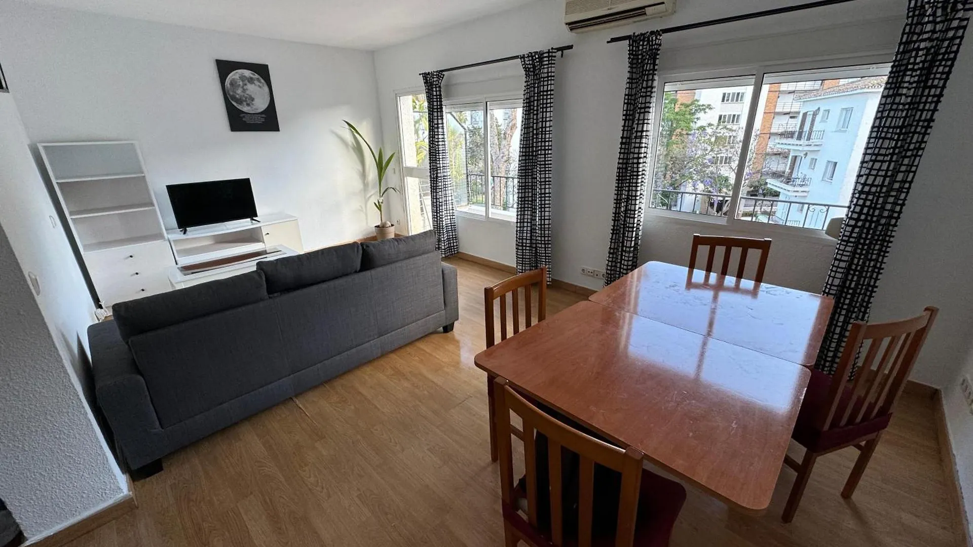 Emotion Temporary Apartament Apartment Benalmadena 0*,  Spain